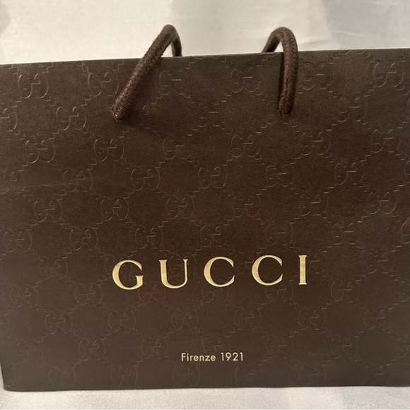 GUCCI Shopping Bag 9"W x 6.75" H x 3.5"D - Picture 2 of 6